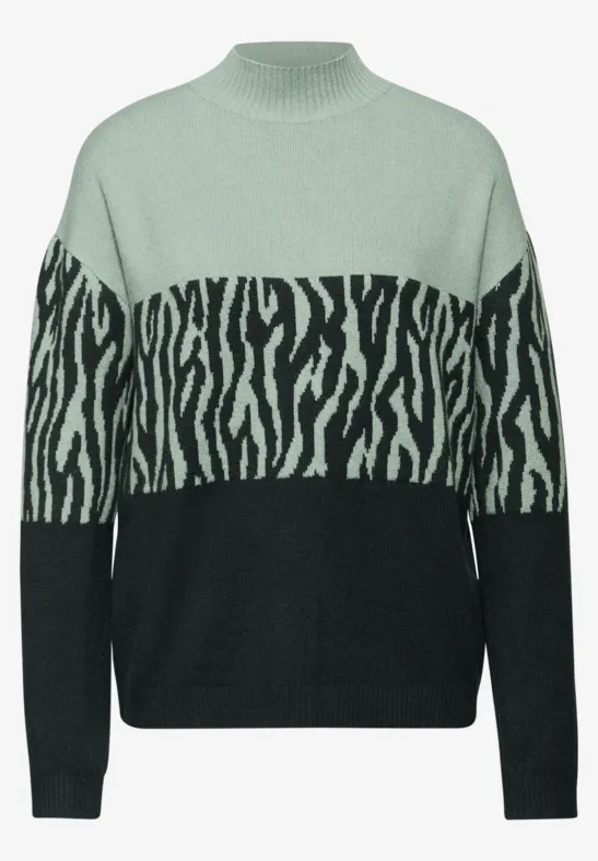 Color-Block Jacquard Sweater evernight green