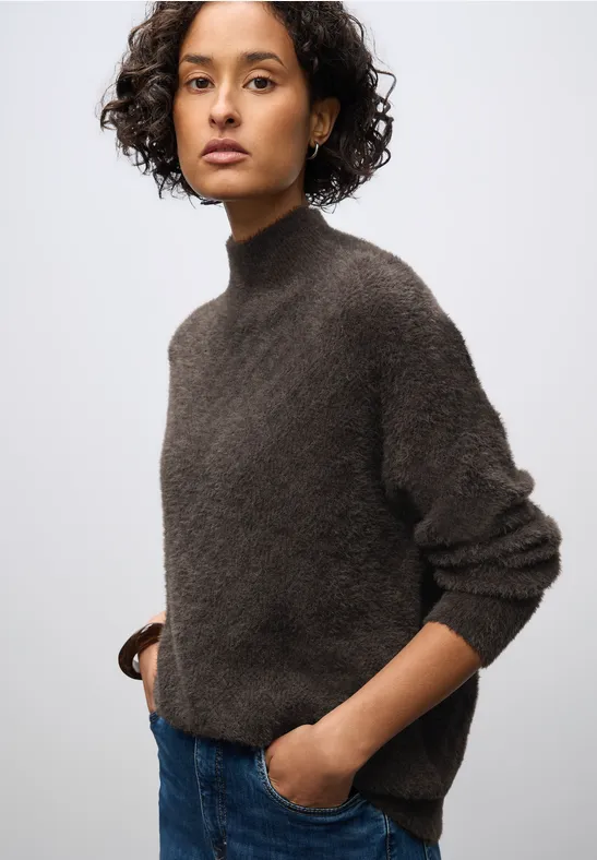 Kuscheliger Strukturpullover deep roast brown