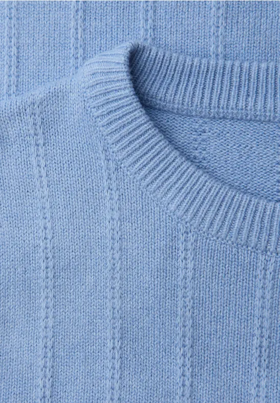 Pull structuré frosted blue mel.