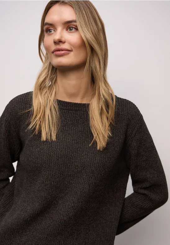 Pull en chenille darkest brown