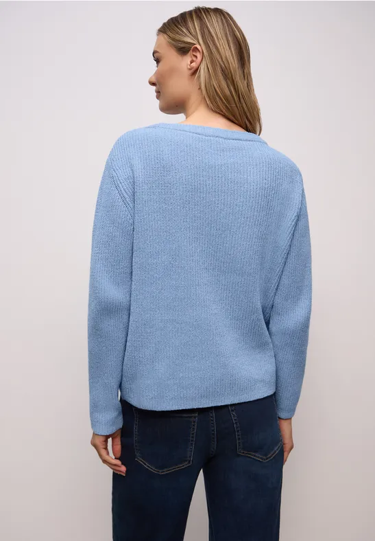 Pull en chenille null