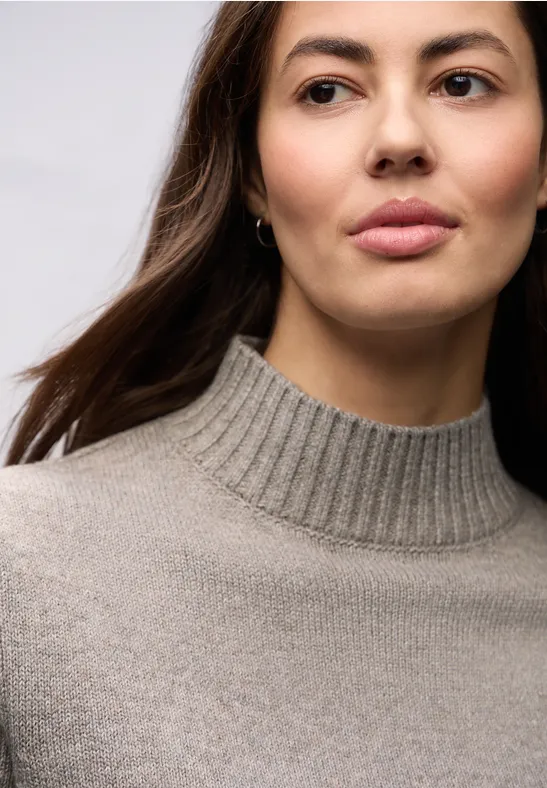 Trui met tape details null