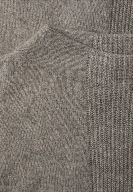 Pull à structure mixte muted mocha mel.