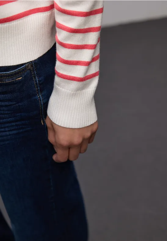 Gestreifter Pullover off white