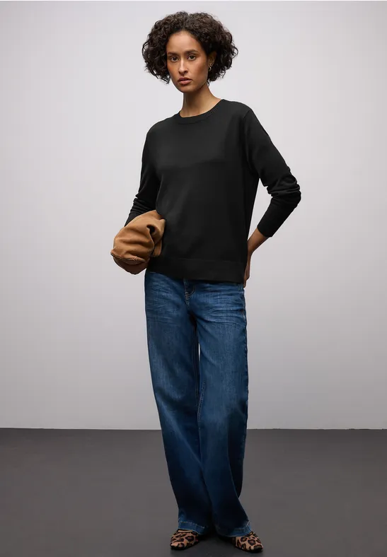 Basic Pullover Black