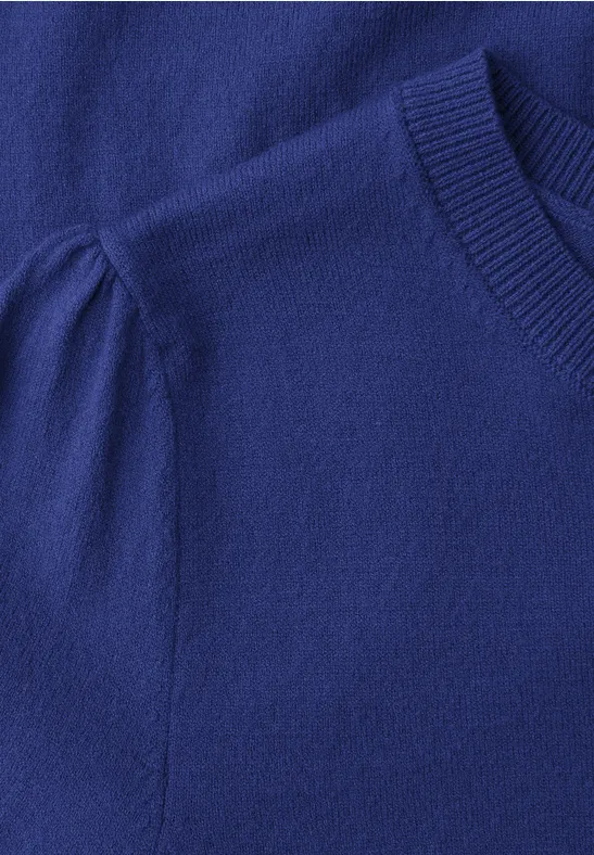 Pullover in Unifarbe amparo blue