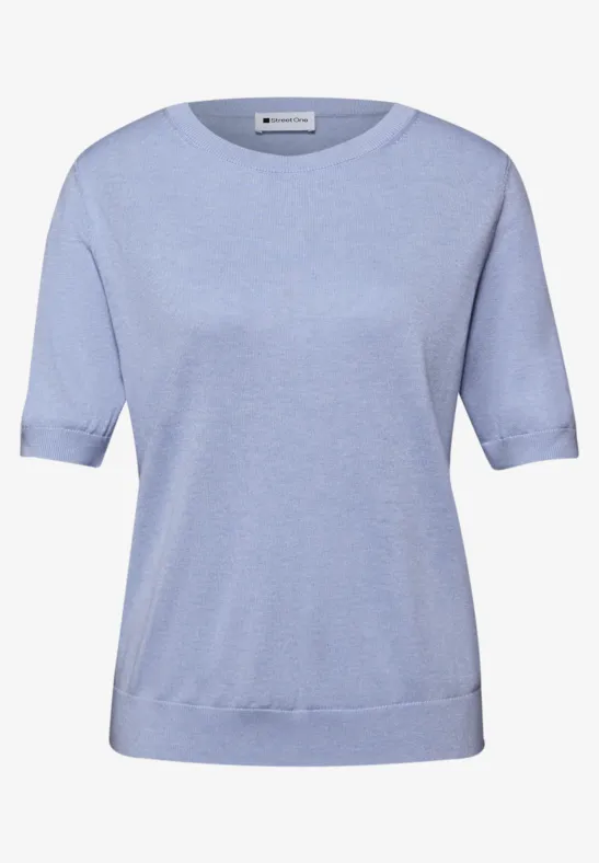 Trui in effen kleur cashmere blue mel.