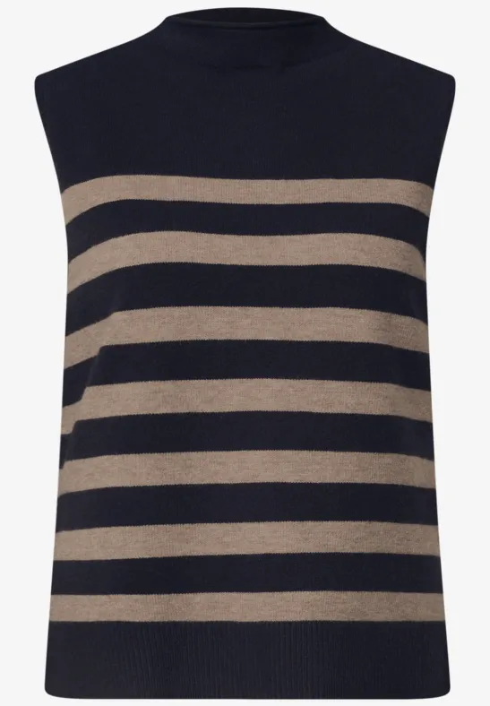 Ärmelloses Stricktop mit navy-beigen Querstreifen.