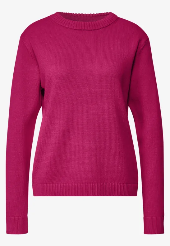 Schlichter fuchsiafarbener Pullover mit Rundhalsausschnitt und langen Ärmeln.
