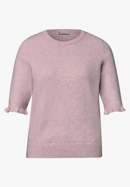 Rosa Kurzarm-Feinstrickpullover mit Rundhalsausschnitt und zarten Rüschen am Ärmelabschluss.