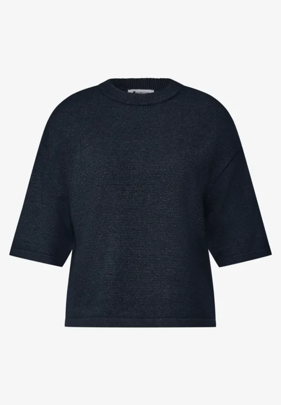Dunkelblauer, kurzärmliger Feinstrick-Pullover mit Rundhalsausschnitt und lockerem Schnitt.