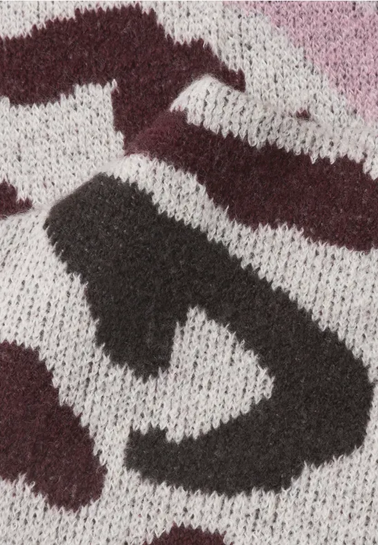 Grob gestrickter Stoff mit flauschigem Finish und abstraktem Muster in Weiß, Grau, Schwarz und Dunkelrot.