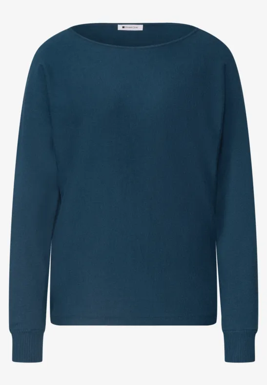 Schlichter dunkelblauer Pullover mit Rundhalsausschnitt und langen Ärmeln.