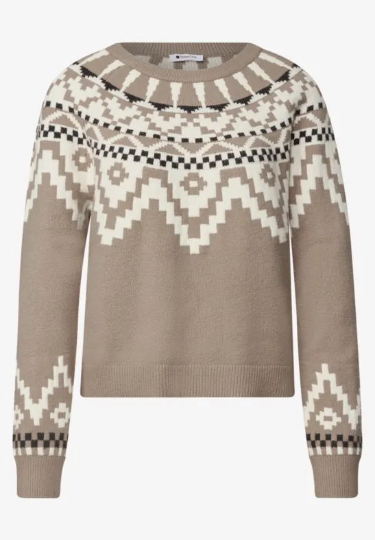 Beiger Pullover mit weißem Norwegermuster, Rundhalsausschnitt und langen Ärmeln.
