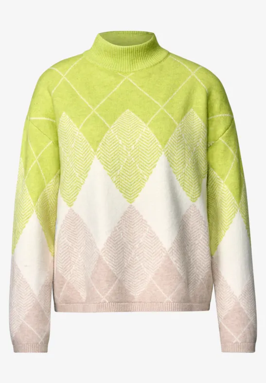 Pullover mit hohem Kragen, pastellgrünen, weißen und beigefarbenen Rautenmuster im Argyle-Stil.