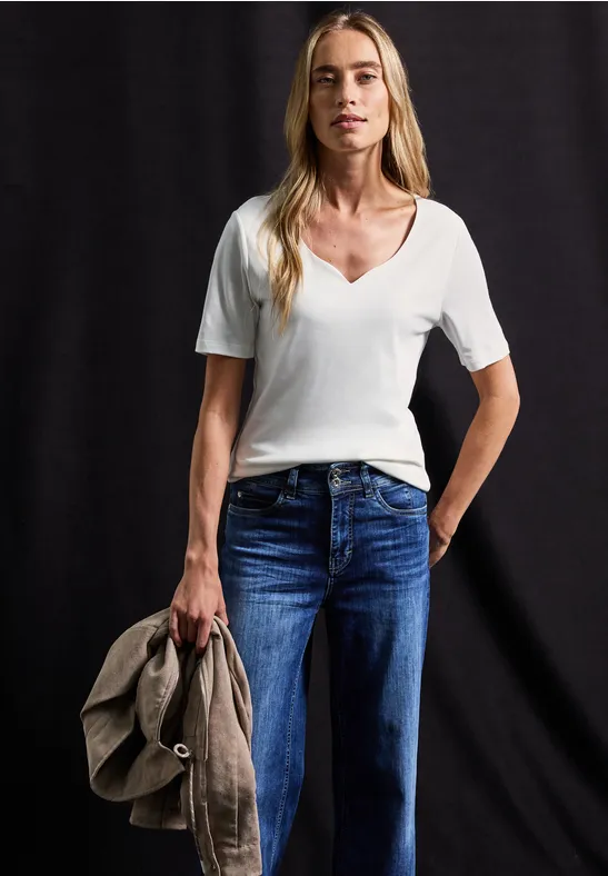 Shirt met hartvormige halslijn off white
