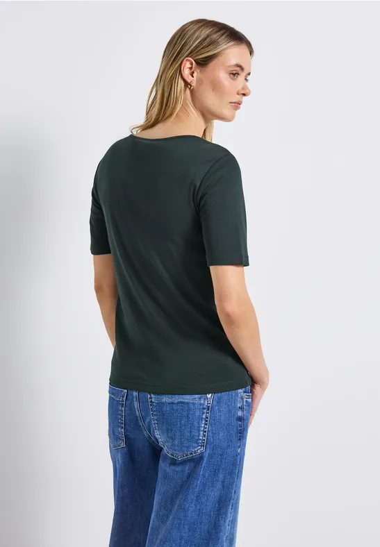 T-shirt avec encolure en cœur evernight green