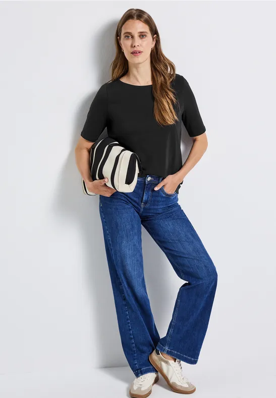 Shirt mit U-Boot-Ausschnitt Black