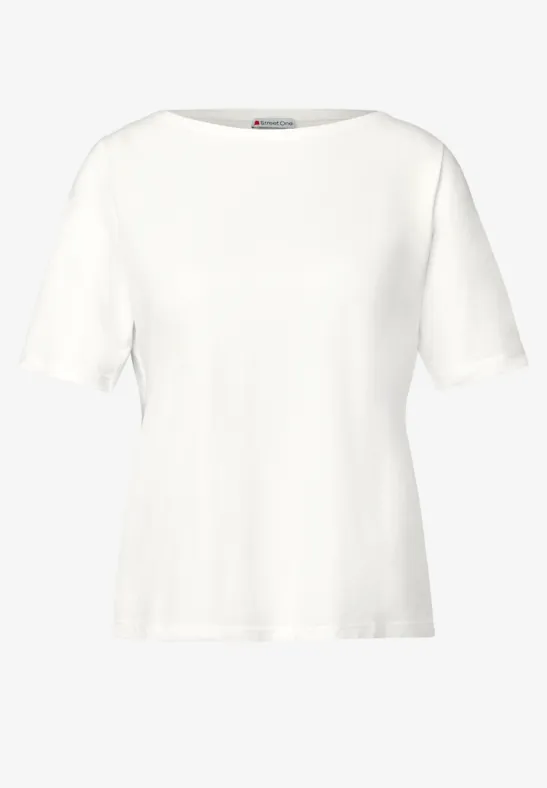 Shirt mit U-Boot-Ausschnitt off white