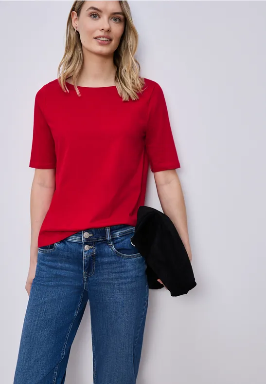 T-shirt avec encolure en U racing red