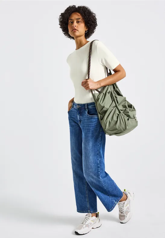 Basic Shirt mit Turtleneck off white