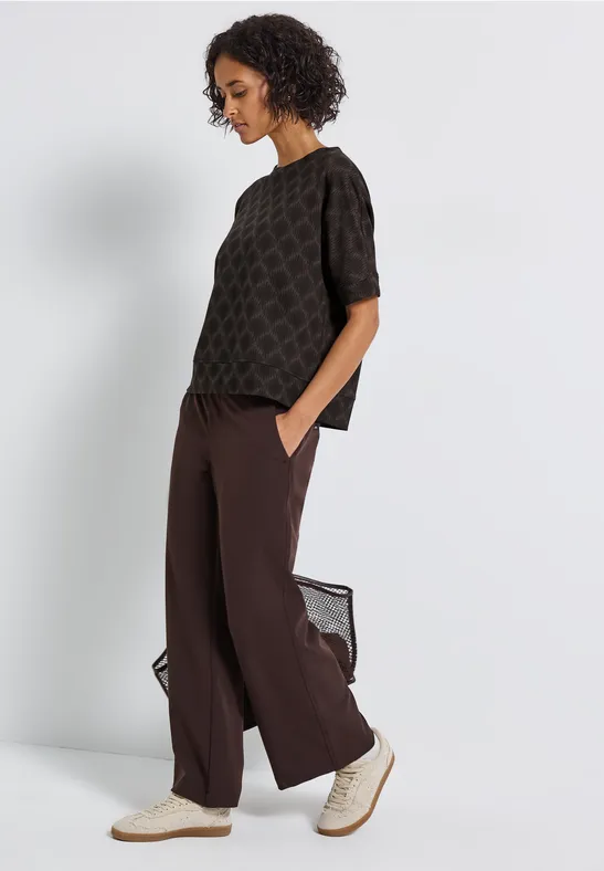 Batwing Print-Shirt Black