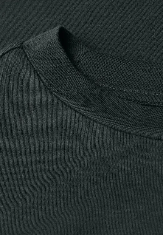 Basic T-Shirt mit Raffung evernight green