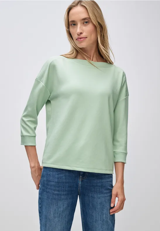 Shirt mit U-Boot-Ausschnitt serene green