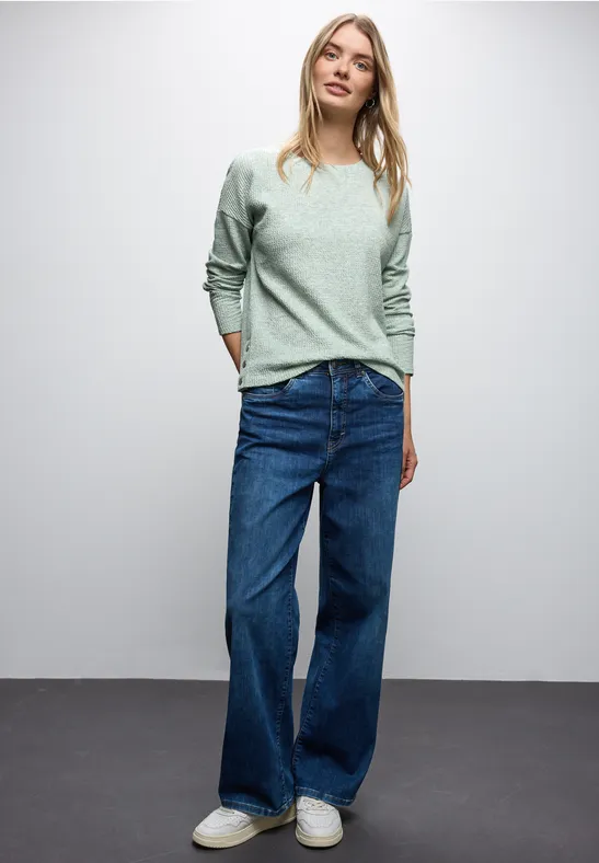 Shirt met structuur en knopen serene green mel.