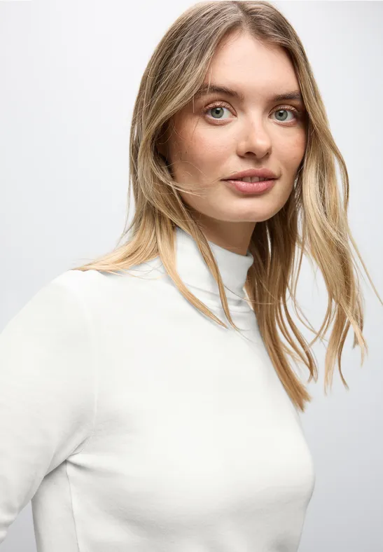 T-shirt à col roulé basique off white