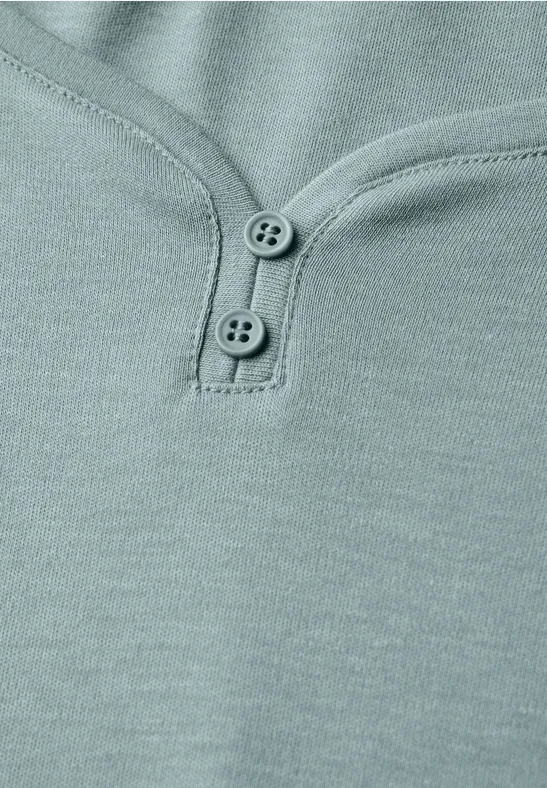 Basic Shirt mit Knopfdetail arona blue