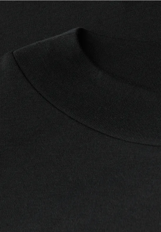 Basic Turtleneck Shirt Black