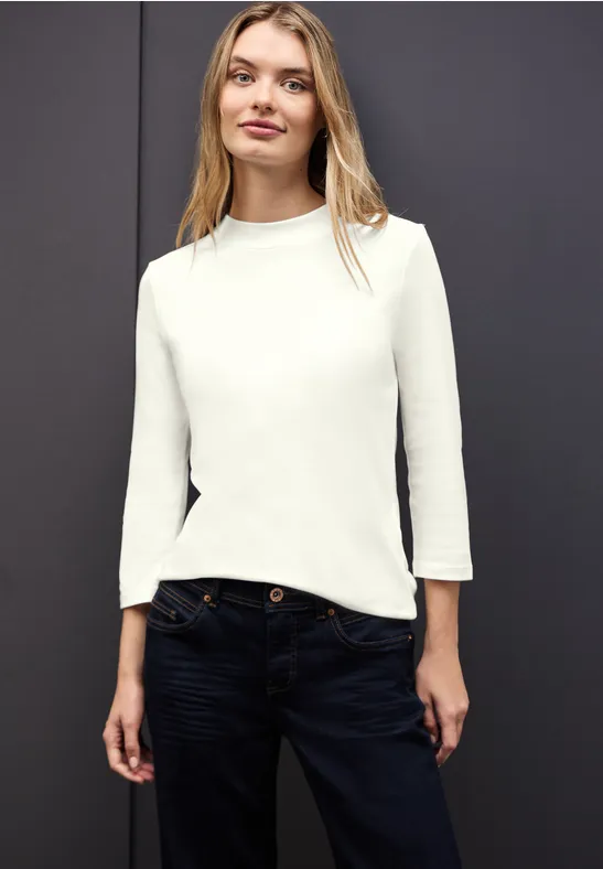 Basic Turtleneck Shirt off white