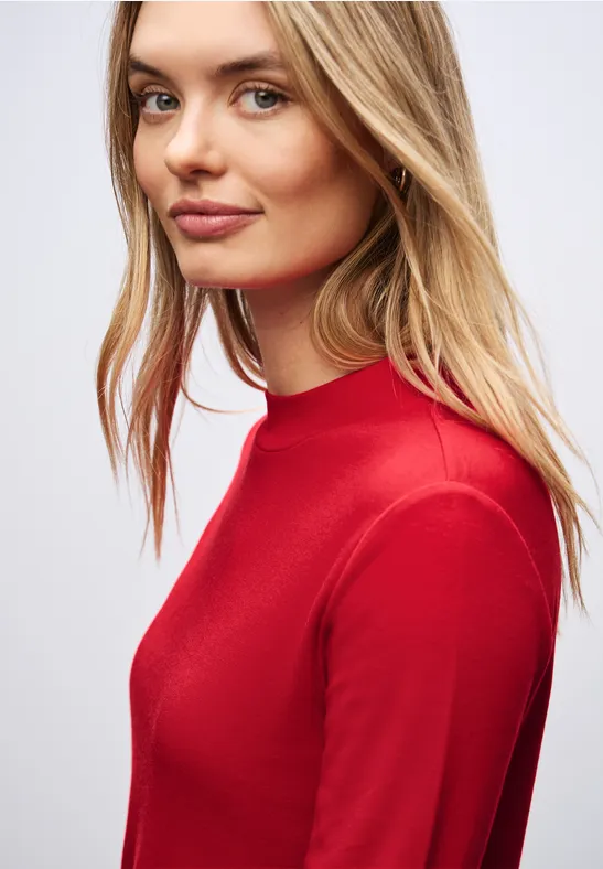 Basic Turtleneck Shirt racing red