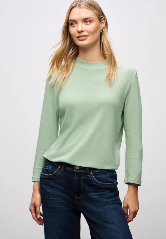 Basic Turtleneck Shirt pale mint green