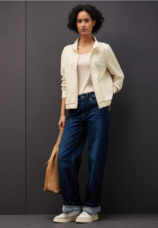 Strukturjacke mit Zipper soft beige