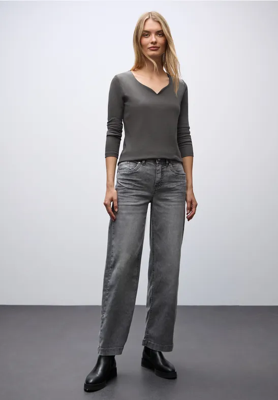 Shirt mit Herzausschnitt lead grey