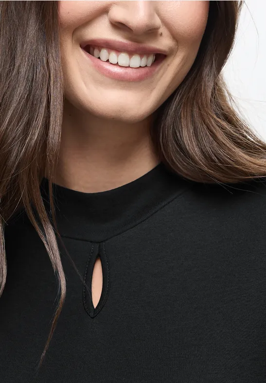 Shirt mit Cut-Out Detail Black