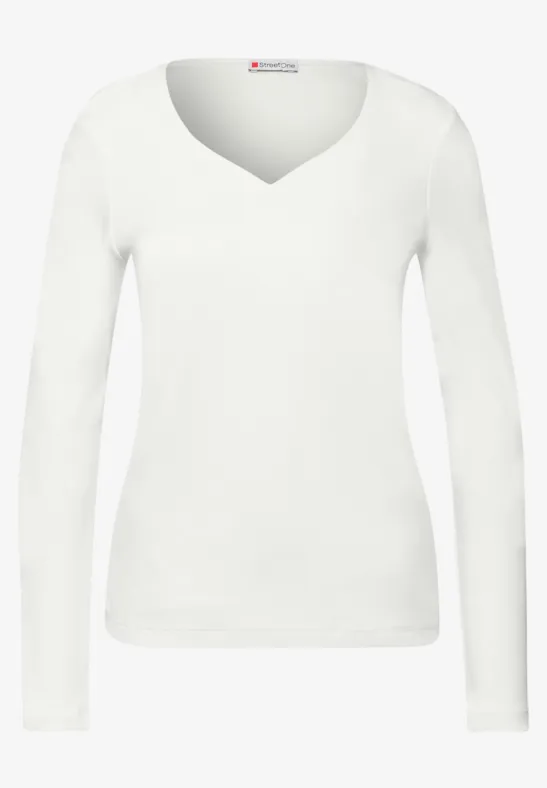 Shirt met hartvormige halslijn off white