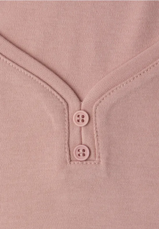 Top mit Knopfdetail faded rose