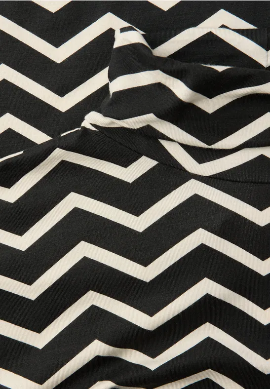 Gemustertes Rollkragenshirt Black