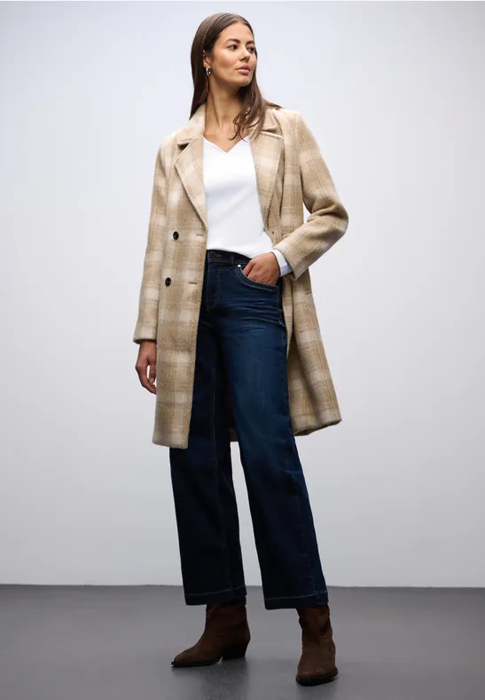 Shirt mit Herzausschnitt White