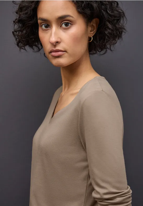 Shirt mit Herzausschnitt light terra mocha