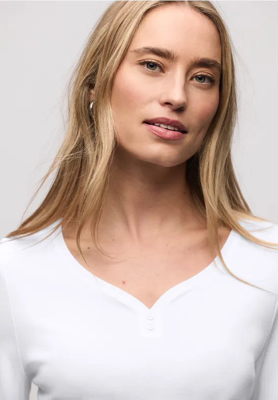 Basic Shirt mit Knopfdetail White