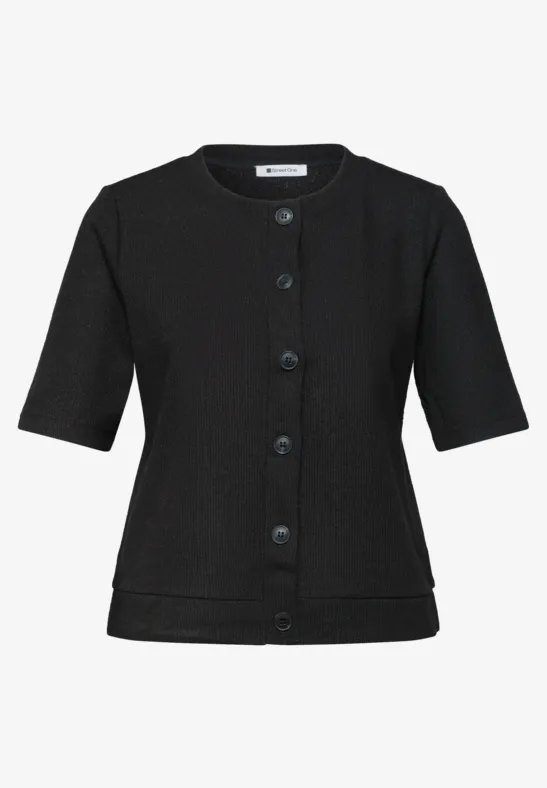 Schwarze, kurzärmelige, taillierte Strickjacke mit Rundhalsausschnitt und Knopfleiste.