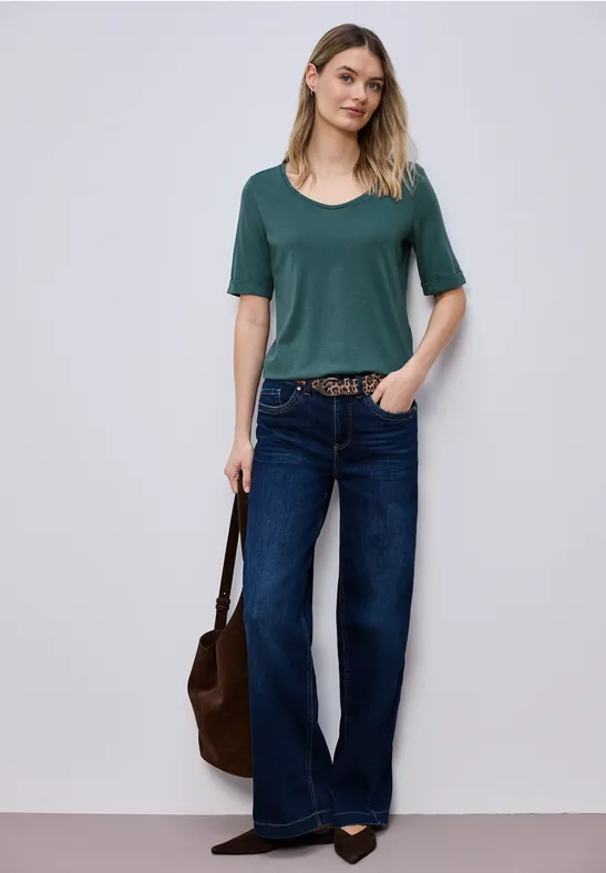 T-Shirt mit Turn-Up mediterra green