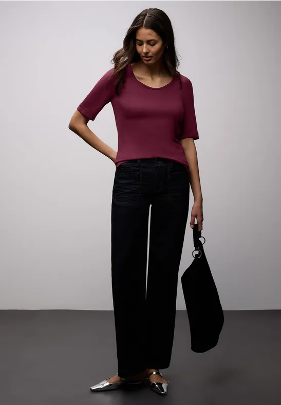 T-Shirt mit Turn-Up truffle red