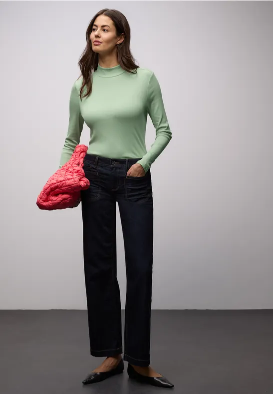 Baisc Shirt pale mint green