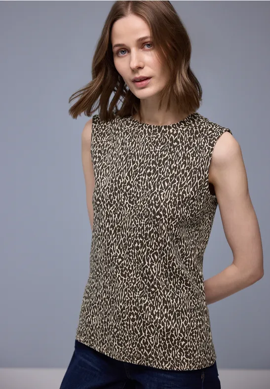 Leo Top molten earth