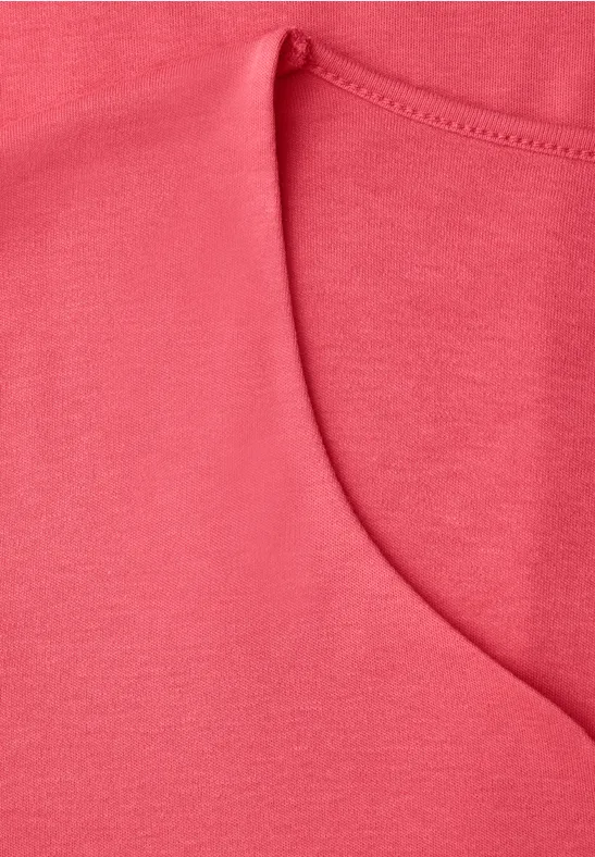 Shirt mit Herzausschnitt striking coral